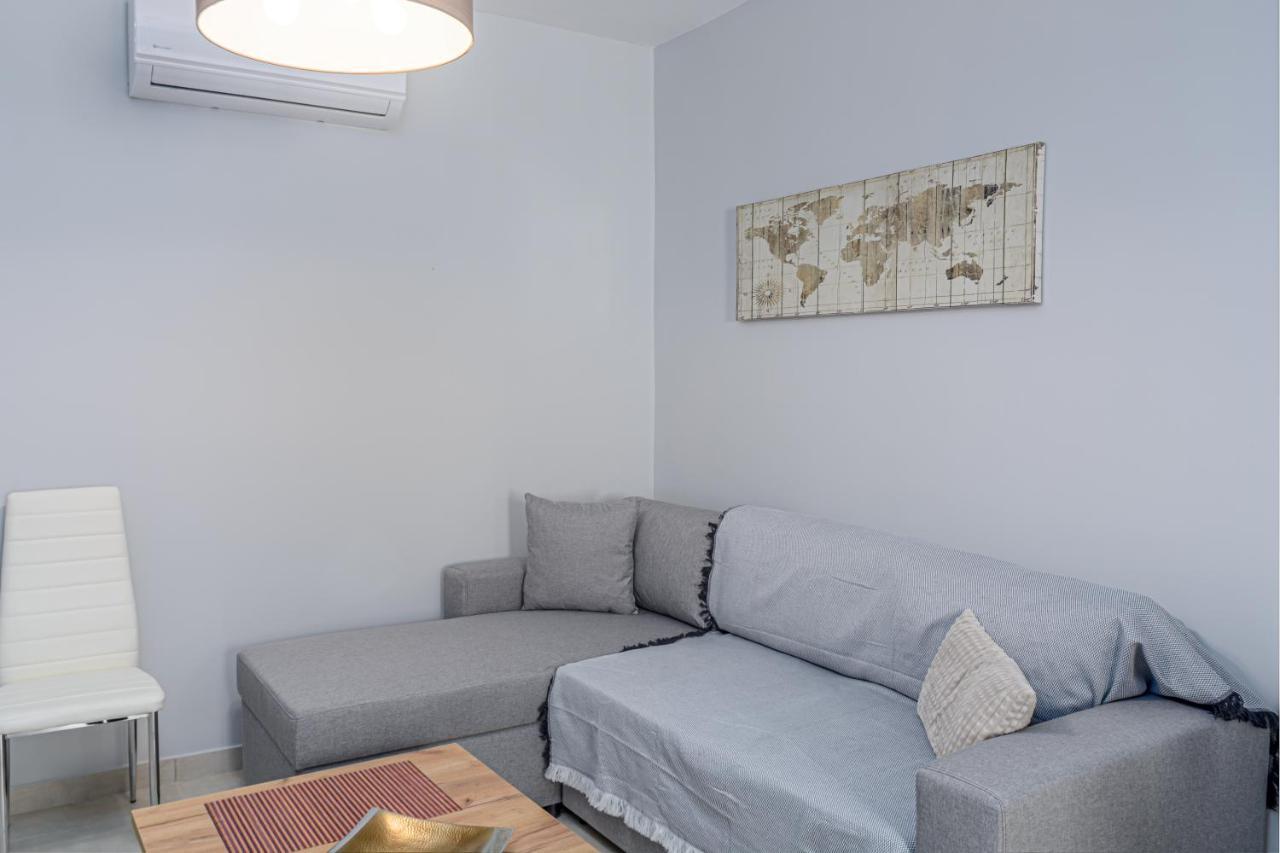 J&T Apartment - 150M From The Beach Закинтос Екстериор снимка