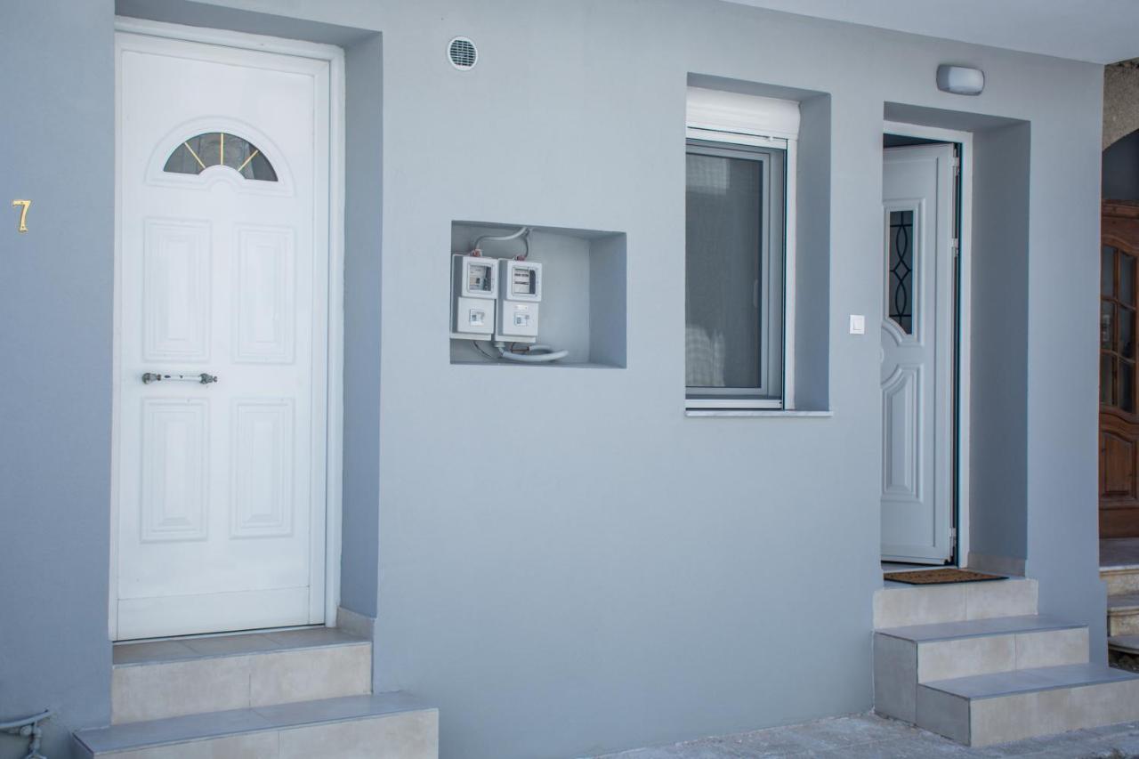 J&T Apartment - 150M From The Beach Закинтос Екстериор снимка