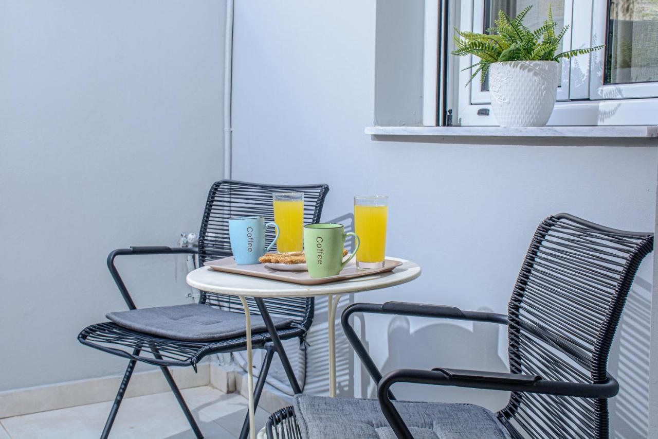 J&T Apartment - 150M From The Beach Закинтос Екстериор снимка